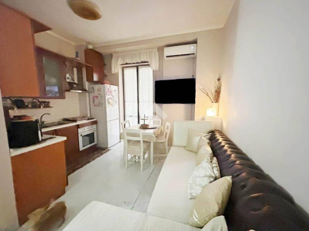 appartamento in vendita a Casoria in zona Centro Storico