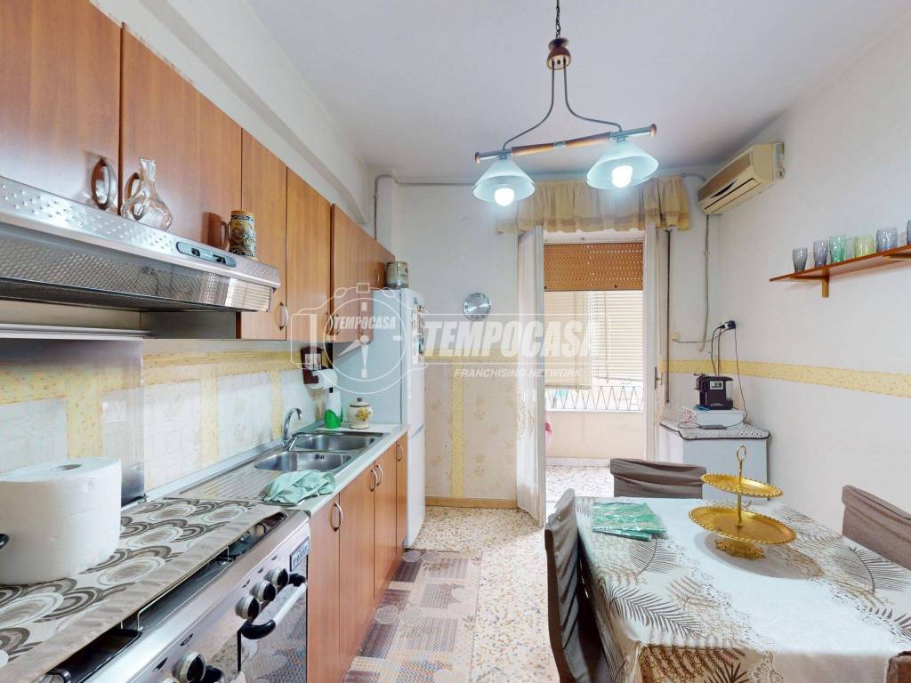 appartamento in vendita a Casoria in zona Centro Storico