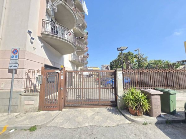 appartamento in vendita a Casoria in zona Arpino