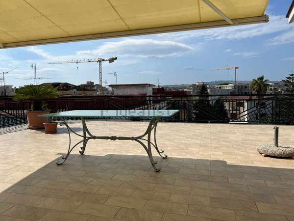 appartamento in vendita a Casoria in zona Centro Storico