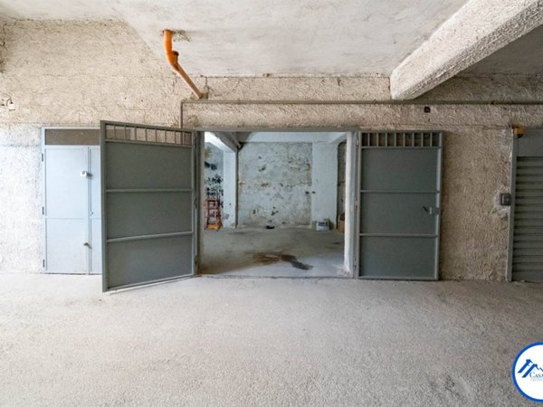 casa indipendente in vendita a Casoria