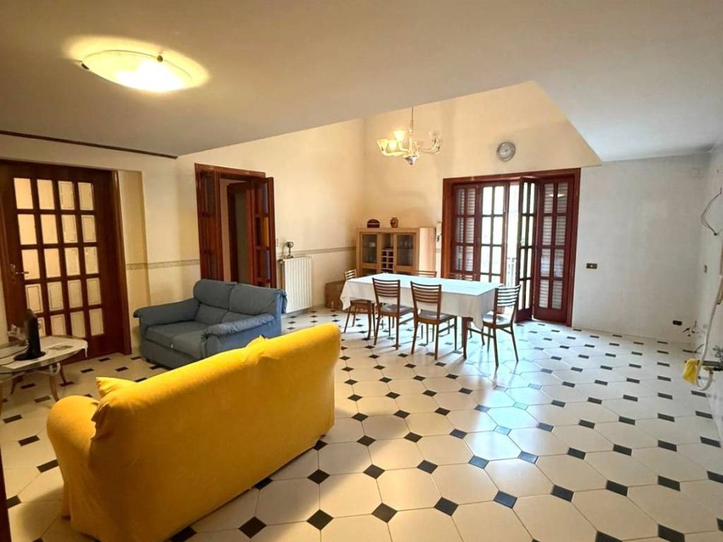 appartamento in vendita a Casoria