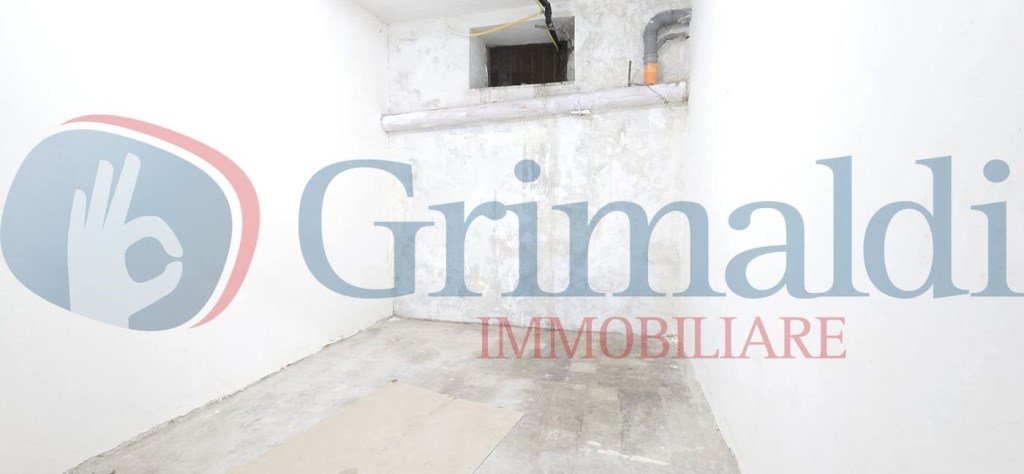 appartamento in vendita a Casoria in zona Centro Storico