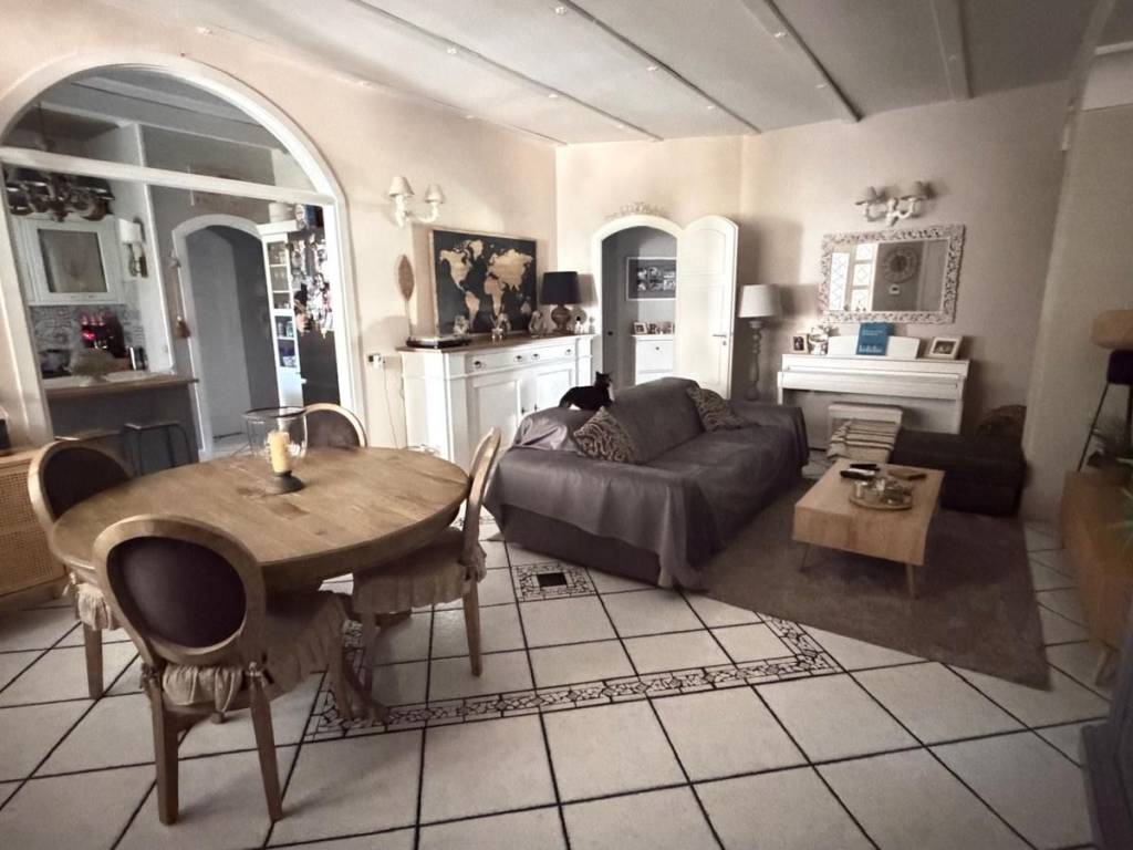 appartamento in vendita a Casoria in zona Centro Storico