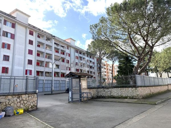 appartamento in vendita a Casoria in zona Centro Storico