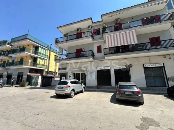 negozio in vendita a Casoria