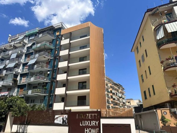 appartamento in vendita a Casoria in zona Centro Storico