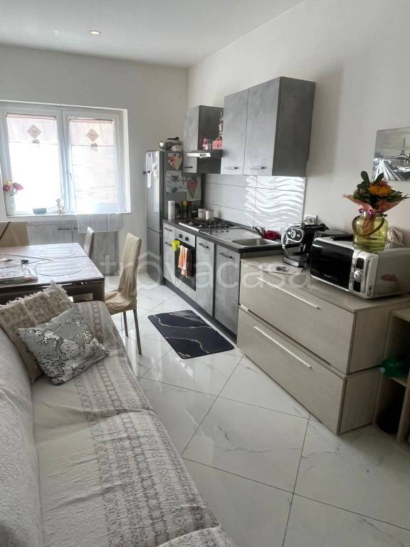 appartamento in vendita a Casoria in zona Centro Storico