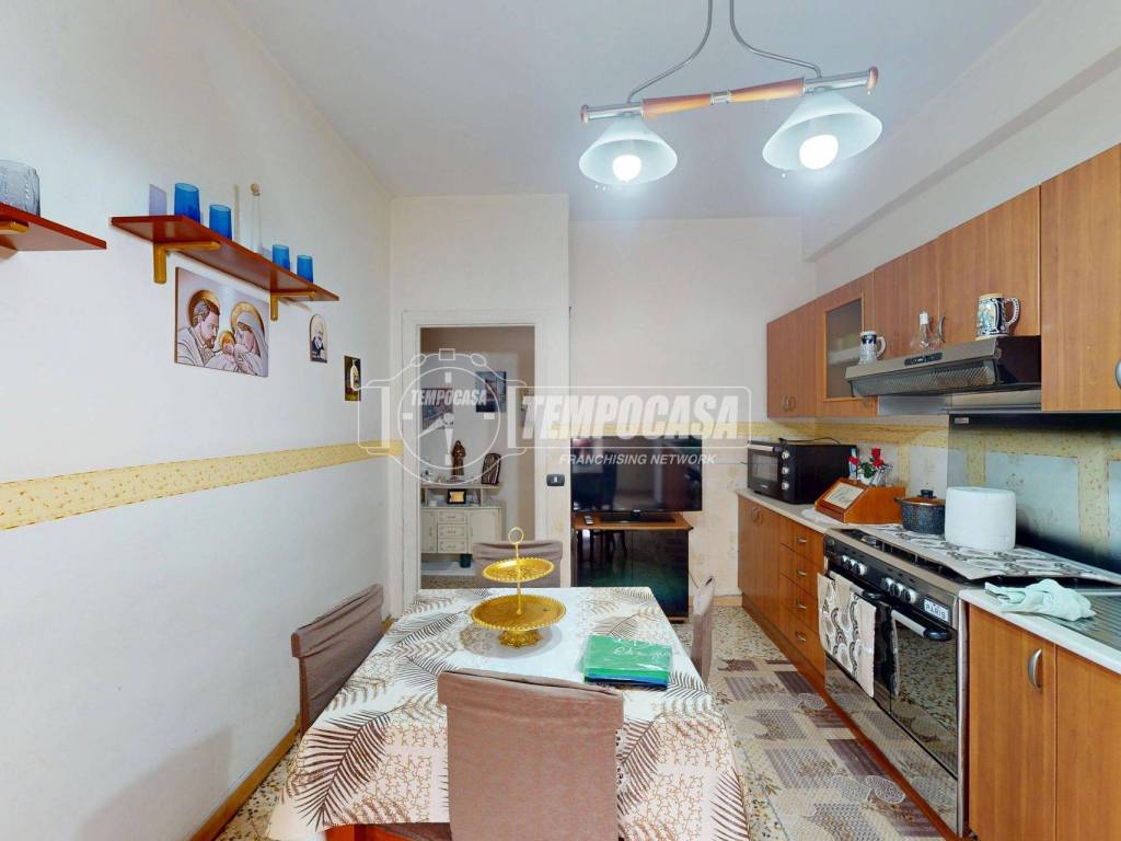 appartamento in vendita a Casoria in zona Centro Storico