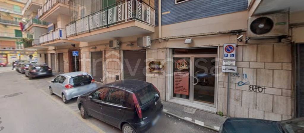 negozio in vendita a Casoria