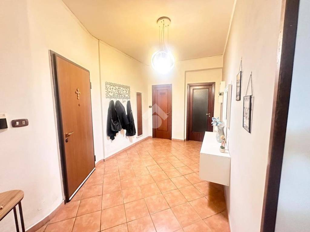 appartamento in vendita a Casoria in zona Arpino