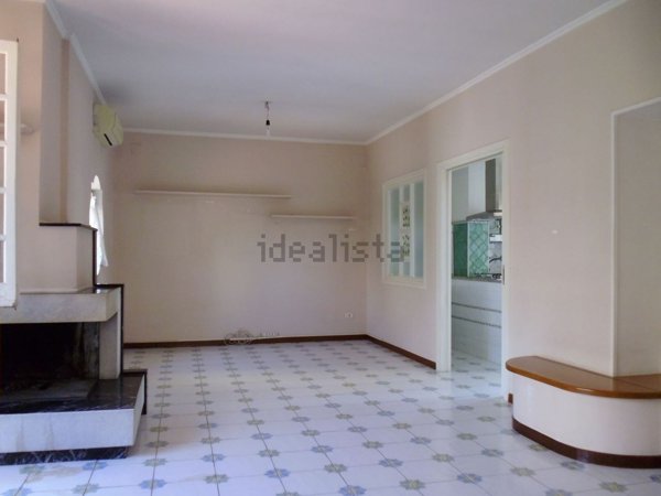 casa indipendente in vendita a Casoria in zona Ferrovia