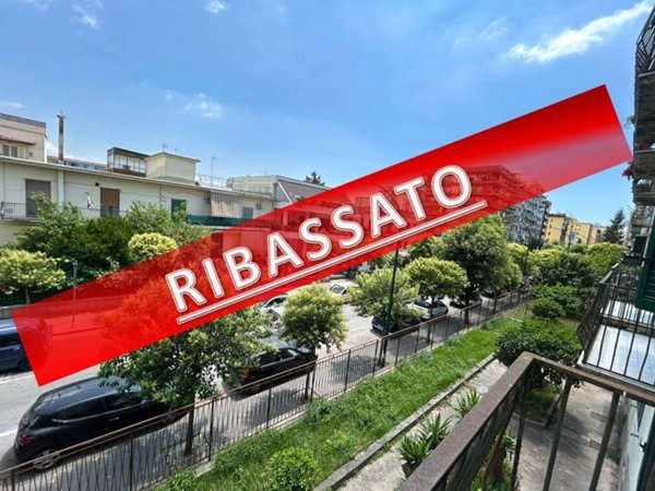appartamento in vendita a Casoria in zona Centro Storico