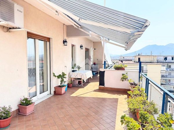 appartamento in vendita a Casoria in zona Arpino