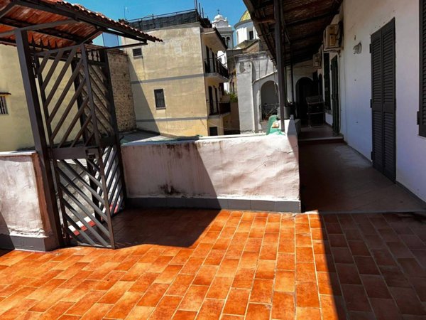appartamento in vendita a Casoria in zona Centro Storico