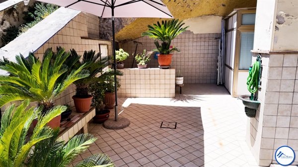 appartamento in vendita a Casoria in zona Centro Storico