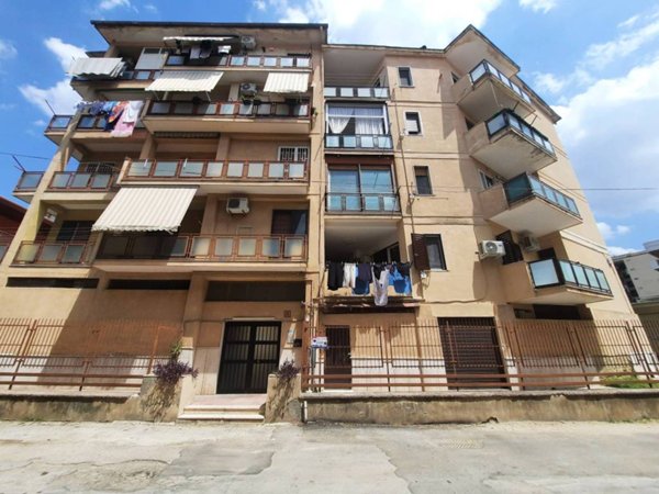 appartamento in vendita a Casoria in zona Centro Storico
