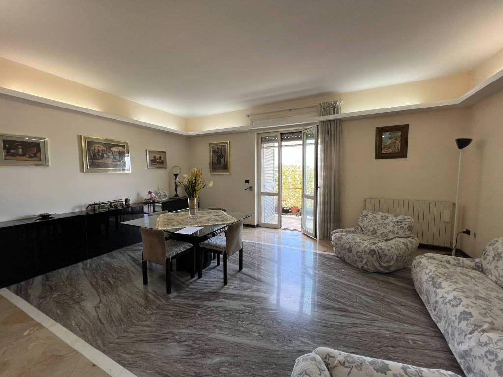 appartamento in vendita a Casoria