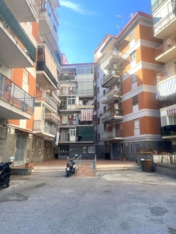 appartamento in vendita a Casoria
