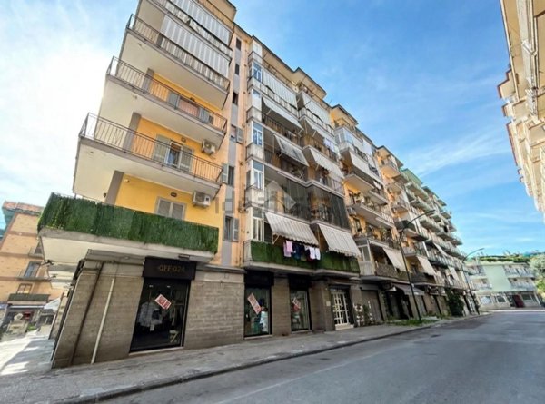 appartamento in vendita a Casoria in zona Centro Storico