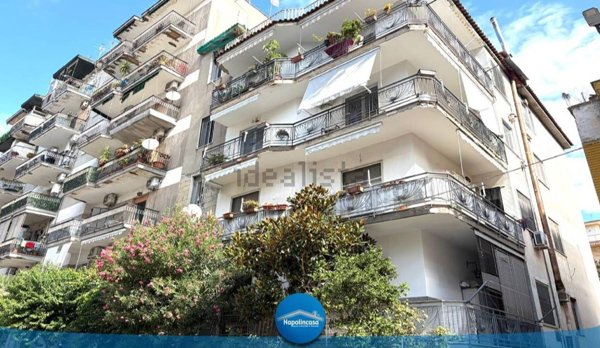 appartamento in vendita a Casoria in zona Centro Storico
