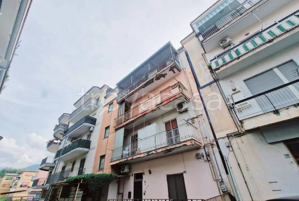 appartamento in vendita a Castellammare di Stabia