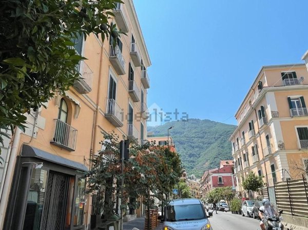 appartamento in vendita a Castellammare di Stabia in zona Centro Città
