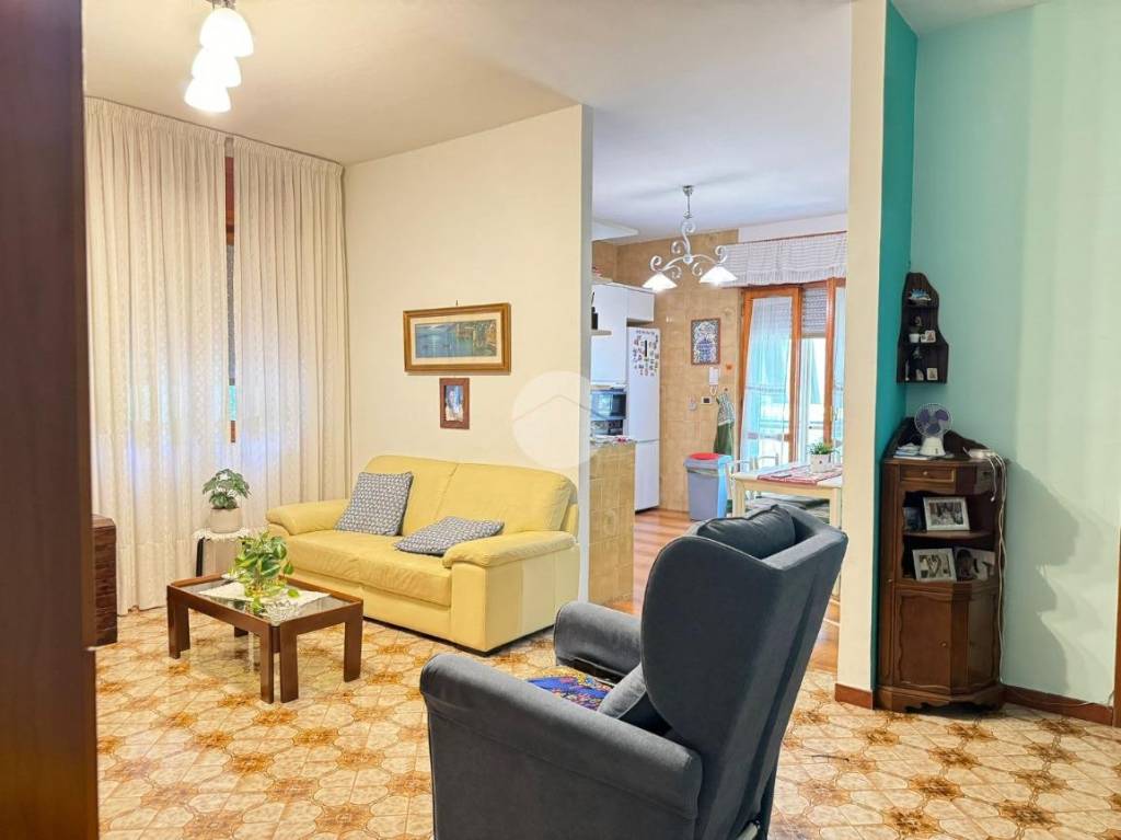 appartamento in vendita a Castellammare di Stabia in zona Pozzano