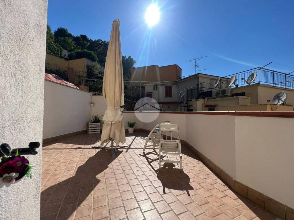 casa indipendente in vendita a Castellammare di Stabia