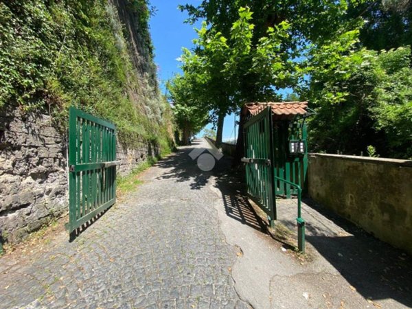 casa indipendente in vendita a Castellammare di Stabia in zona Scanzano