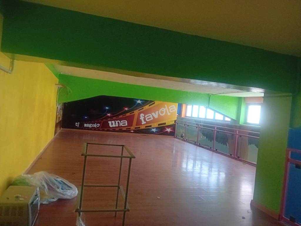 negozio in vendita a Castellammare di Stabia