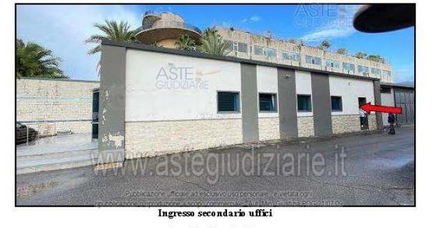 negozio in vendita a Castellammare di Stabia