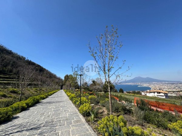 appartamento in vendita a Castellammare di Stabia in zona Quisisana