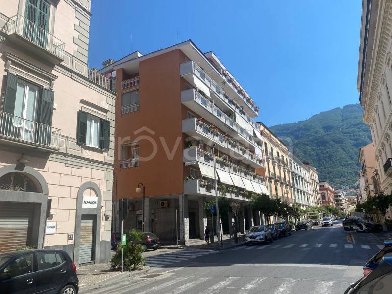 appartamento in vendita a Castellammare di Stabia in zona Centro Città