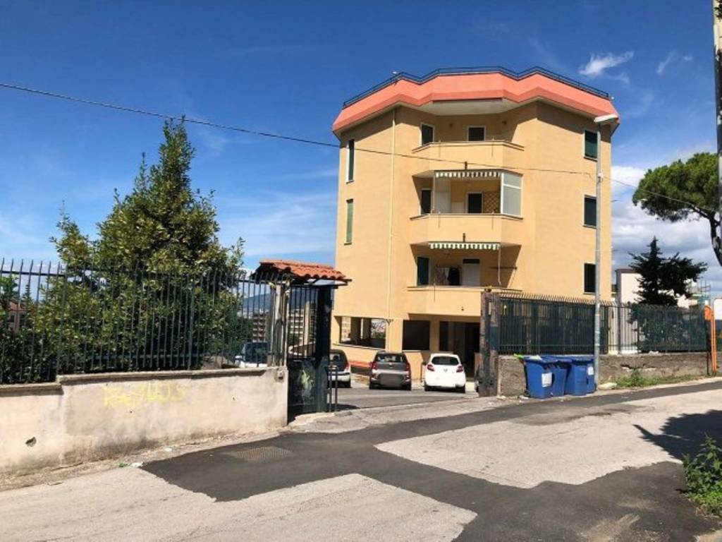 appartamento in vendita a Castellammare di Stabia in zona Centro Città