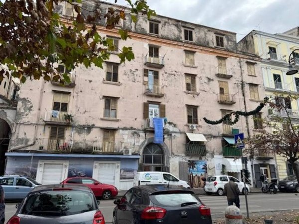 appartamento in vendita a Castellammare di Stabia in zona Centro Città