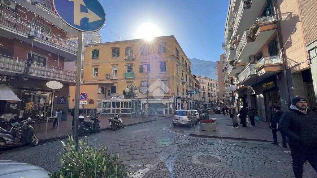 negozio in vendita a Castellammare di Stabia