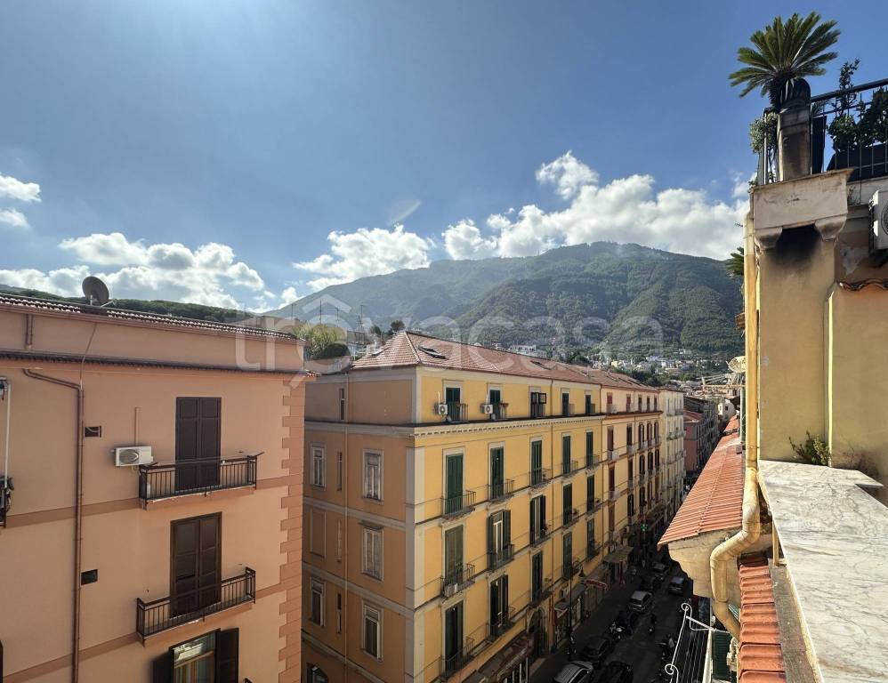 appartamento in vendita a Castellammare di Stabia