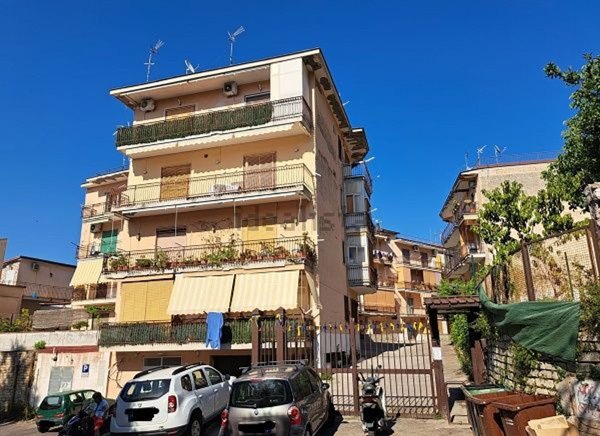 appartamento in vendita a Castellammare di Stabia