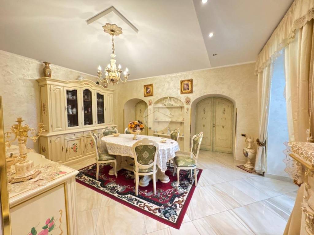 appartamento in vendita a Castellammare di Stabia