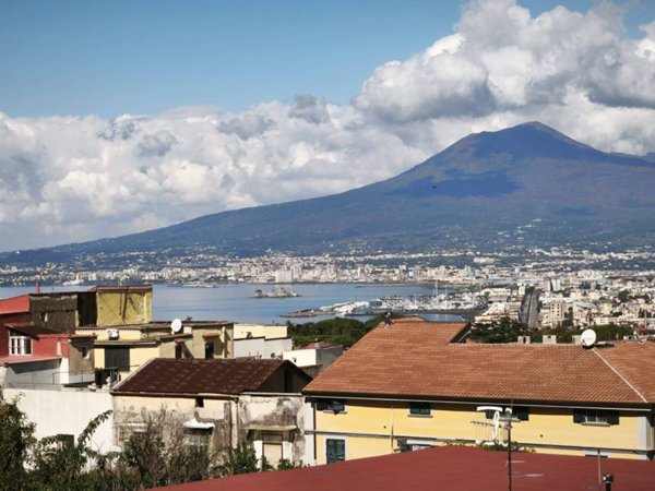 appartamento in vendita a Castellammare di Stabia