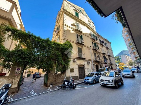 appartamento in vendita a Castellammare di Stabia