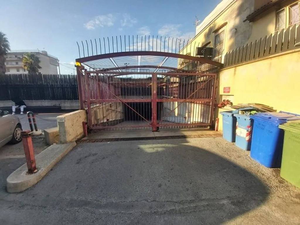 negozio in vendita a Castellammare di Stabia