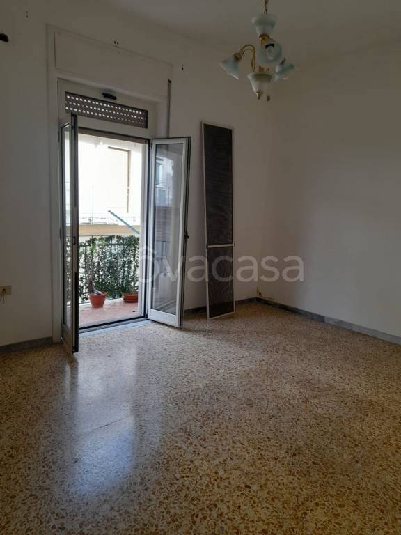 appartamento in vendita a Castellammare di Stabia in zona Varano