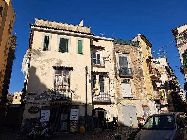 appartamento in vendita a Castellammare di Stabia