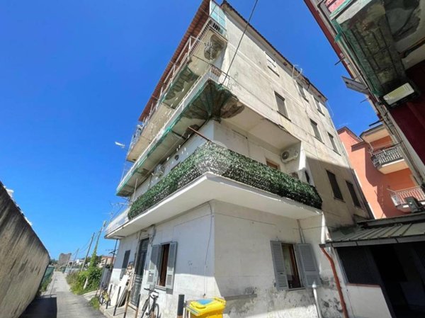 appartamento in vendita a Castellammare di Stabia in zona Ponte Persica