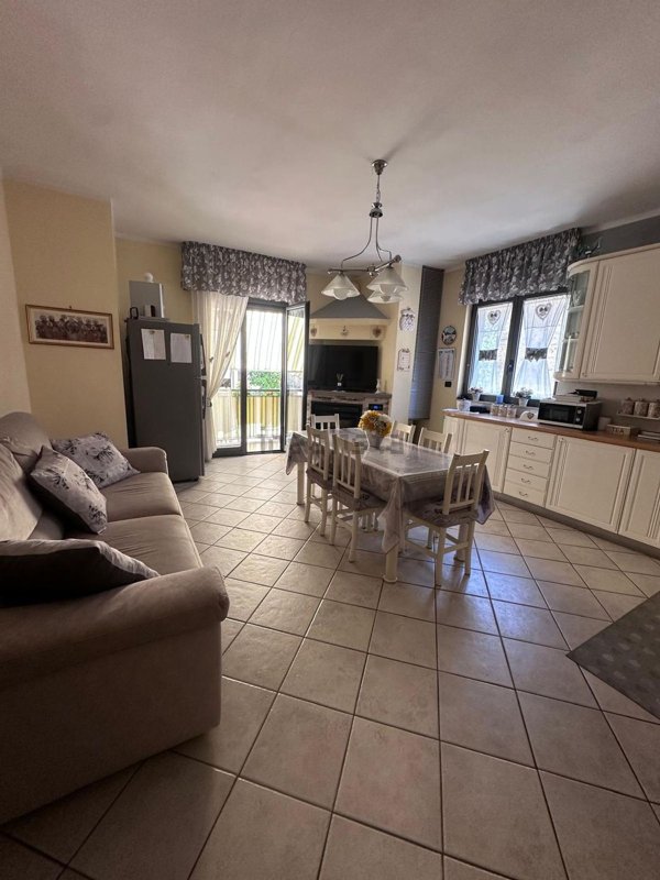 appartamento in vendita a Castellammare di Stabia in zona Centro Città