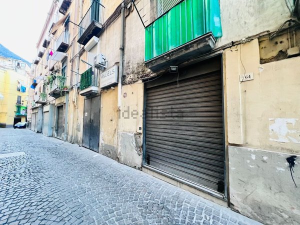 negozio in vendita a Castellammare di Stabia
