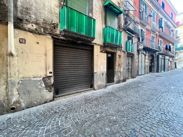 negozio in vendita a Castellammare di Stabia