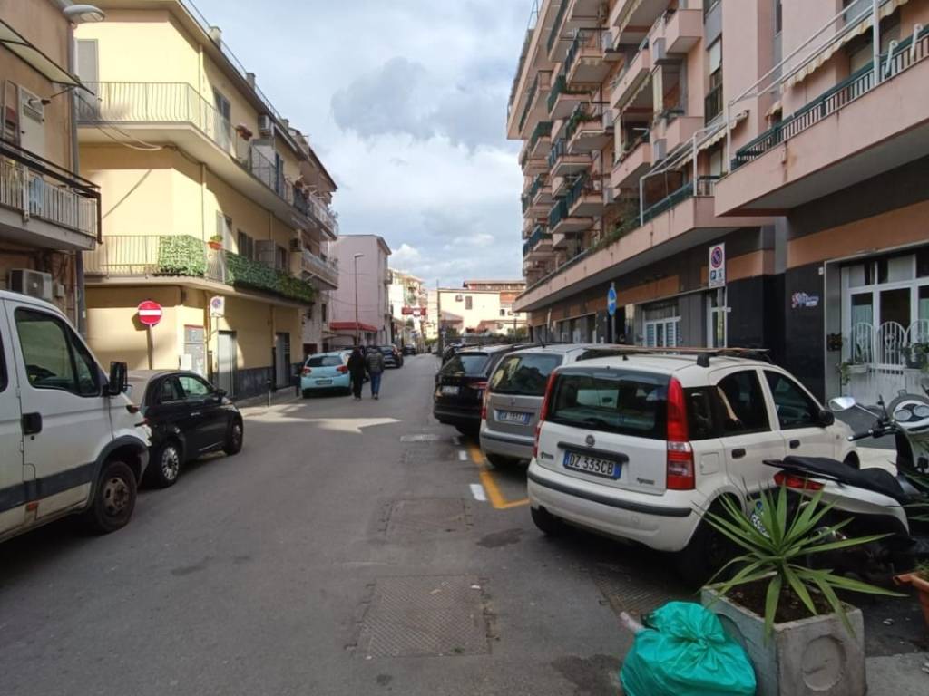 negozio in vendita a Castellammare di Stabia